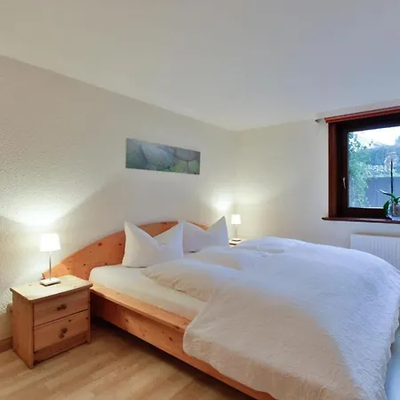 Apartmán Auster-no-5-800m-zum-strand-souterrain